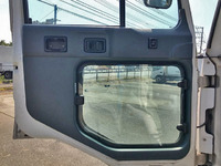 UDトラックスコンドルアルミバン中型（4t）[写真26]