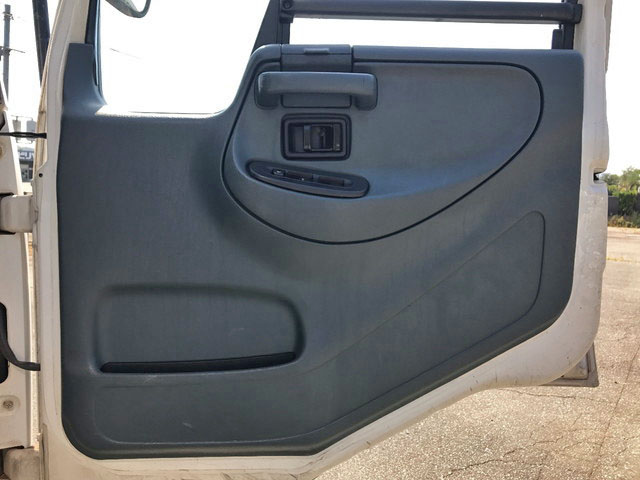 UDトラックスコンドルアルミバン中型（4t）[写真27]