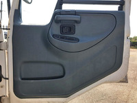 UDトラックスコンドルアルミバン中型（4t）[写真27]