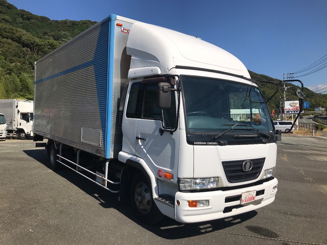 UDトラックスコンドルアルミバン中型（4t）[写真03]