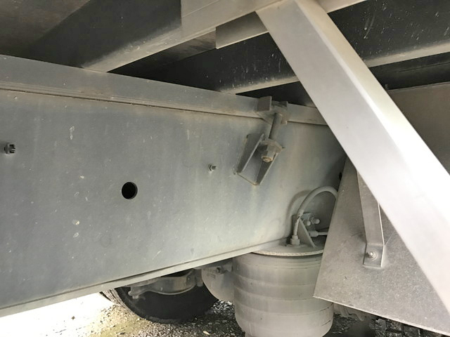 いすゞギガクレーン4段大型（10t）[写真24]