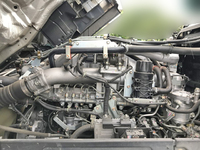 いすゞギガクレーン4段大型（10t）[写真28]