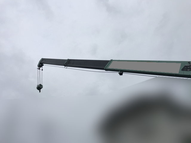 いすゞフォワードクレーン3段増トン（6t・8t）[写真10]