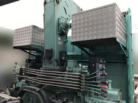 いすゞフォワードクレーン3段増トン（6t・8t）[写真08]