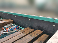 いすゞエルフ平ボディ小型（2t・3t）[写真11]