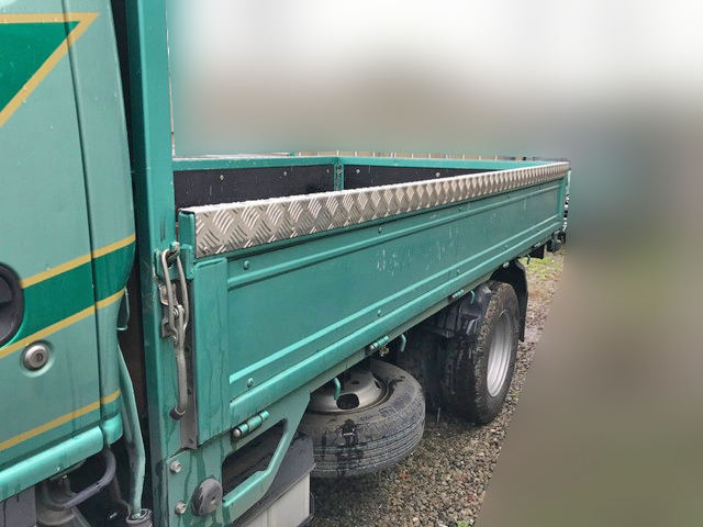 いすゞエルフ平ボディ小型（2t・3t）[写真05]