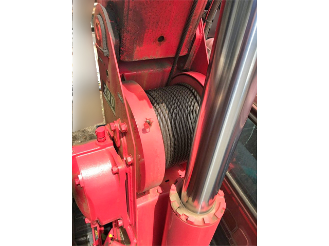 いすゞエルフクレーン4段小型（2t・3t）[写真19]