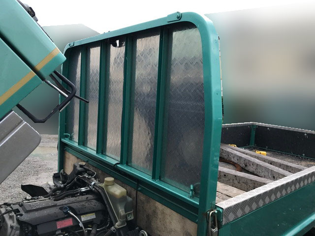 三菱ふそうキャンター平ボディ小型（2t・3t）[写真03]