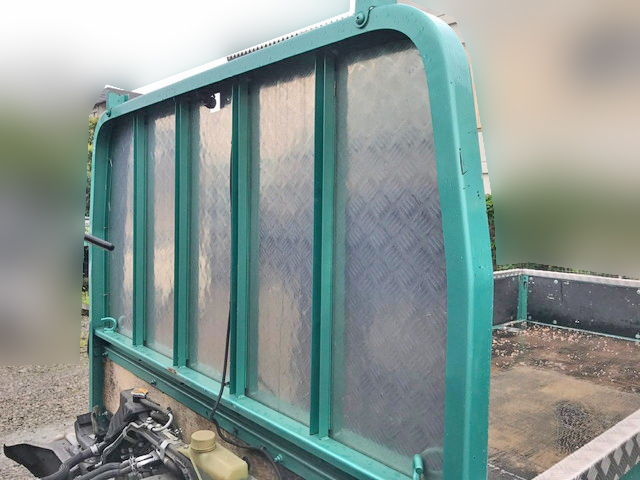 三菱ふそうキャンター平ボディ小型（2t・3t）[写真06]