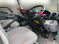 トヨタダイナ平ボディ小型（2t・3t）[写真11]