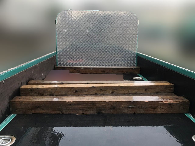 トヨタダイナ平ボディ小型（2t・3t）[写真04]