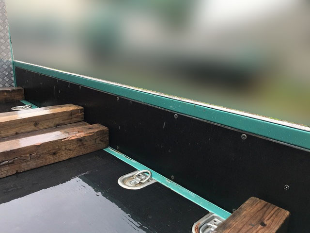 トヨタダイナ平ボディ小型（2t・3t）[写真06]