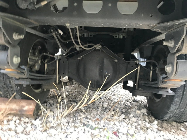 トヨタダイナ平ボディ小型（2t・3t）[写真09]