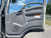 いすゞフォワードアルミウイング中型（4t）[写真30]