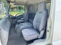 いすゞフォワードアルミウイング中型（4t）[写真32]