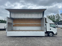 いすゞフォワードアルミウイング中型（4t）[写真06]