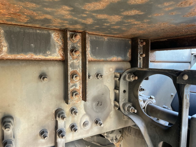 ボルボその他の車種トレーラーヘッド（トラクターヘッド）大型（10t）[写真18]