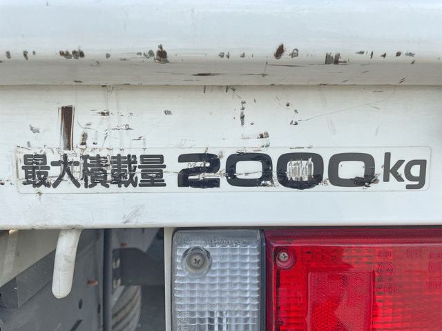 日産アトラス平ボディ小型（2t・3t）[写真16]