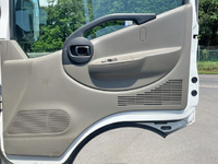 日産アトラス平ボディ小型（2t・3t）[写真30]