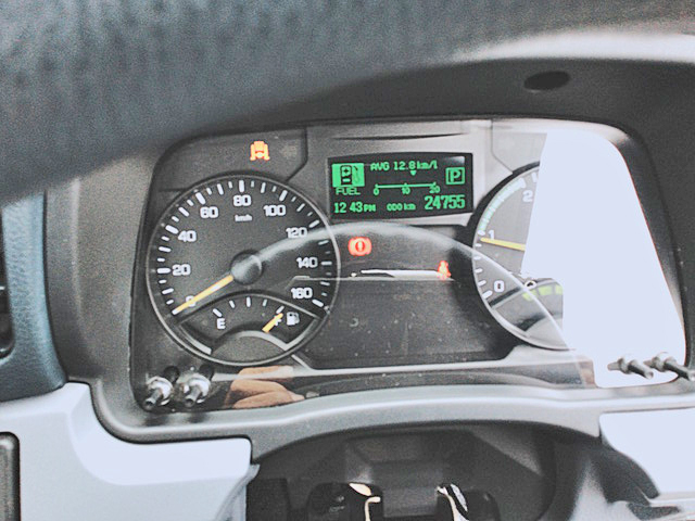 三菱ふそうキャンターガッツ平ボディ小型（2t・3t）[写真27]