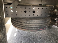 三菱ふそうキャンター平ボディ小型（2t・3t）[写真17]