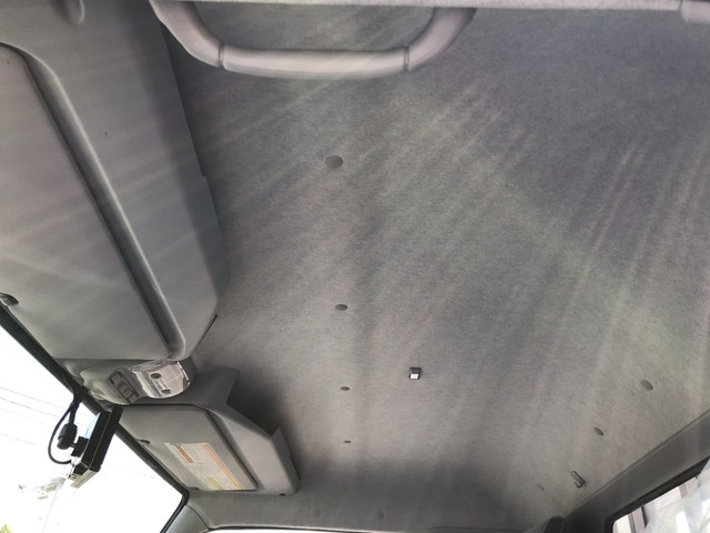 三菱ふそうキャンター平ボディ小型（2t・3t）[写真29]