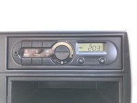 三菱ふそうキャンター平ボディ小型（2t・3t）[写真33]