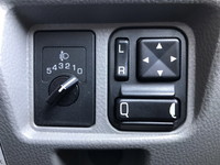 三菱ふそうキャンター平ボディ小型（2t・3t）[写真34]