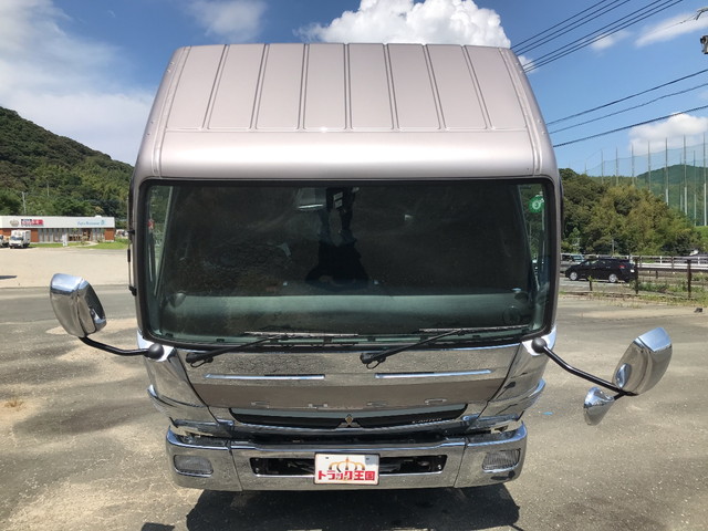 三菱ふそうキャンター平ボディ小型（2t・3t）[写真08]