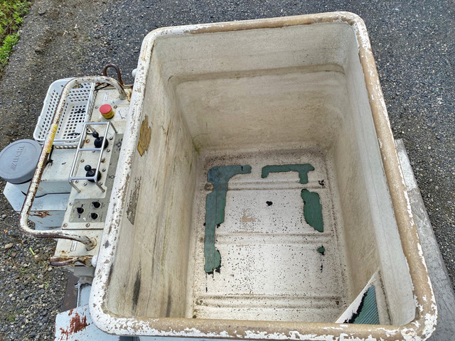 いすゞエルフ高所作業車小型（2t・3t）[写真13]