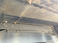 いすゞエルフ高所作業車小型（2t・3t）[写真23]