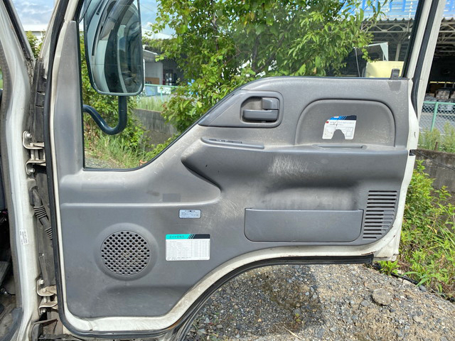 いすゞエルフ高所作業車小型（2t・3t）[写真29]