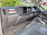 いすゞエルフ高所作業車小型（2t・3t）[写真30]