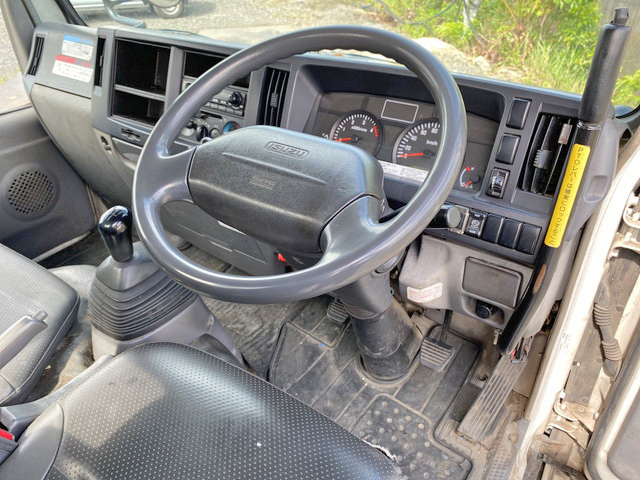 いすゞエルフ高所作業車小型（2t・3t）[写真33]