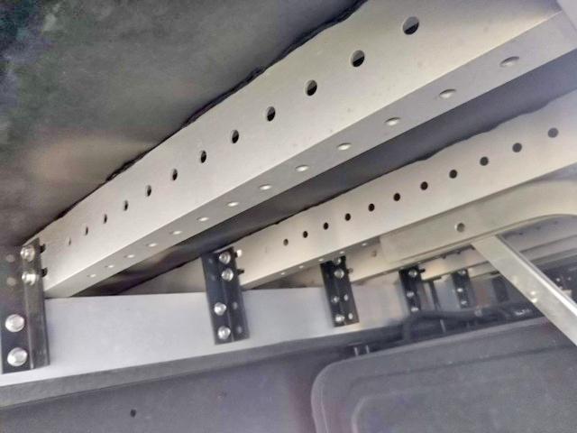 日野レンジャーアルミウイング中型（4t）[写真16]