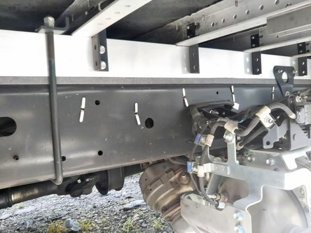 日野レンジャーアルミウイング中型（4t）[写真17]