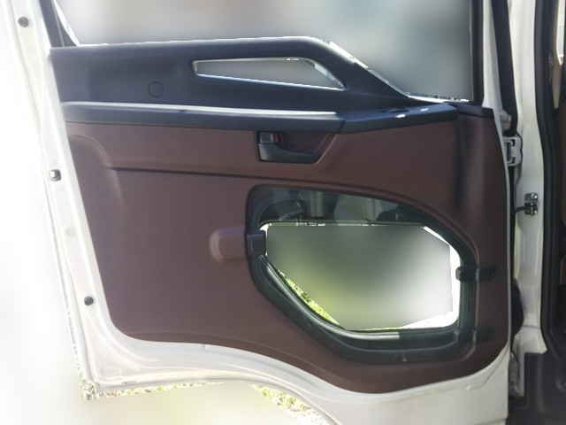 日野レンジャーアルミウイング中型（4t）[写真23]