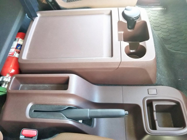 日野レンジャーアルミウイング中型（4t）[写真30]