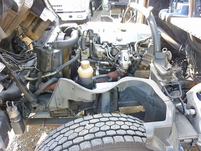 三菱ふそうキャンターパッカー車（塵芥車）小型（2t・3t）[写真27]