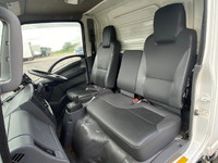 いすゞエルフ冷凍車（冷蔵車）小型（2t・3t）[写真30]