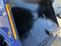 いすゞエルフパッカー車（塵芥車）小型（2t・3t）[写真21]