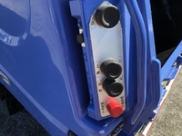 いすゞエルフパッカー車（塵芥車）小型（2t・3t）[写真27]