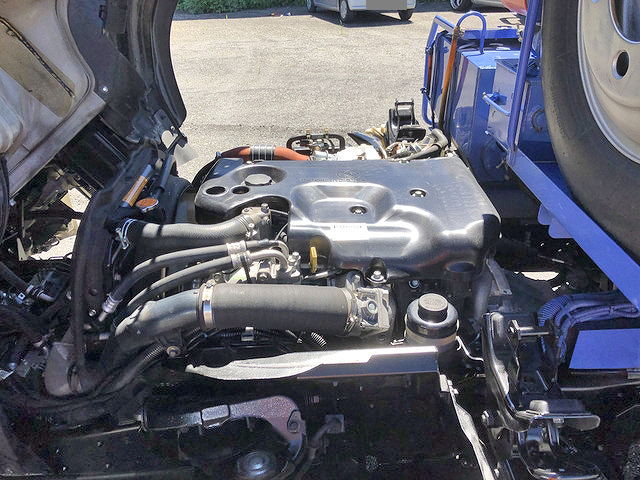 いすゞエルフパッカー車（塵芥車）小型（2t・3t）[写真34]