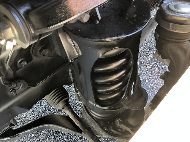 いすゞエルフパッカー車（塵芥車）小型（2t・3t）[写真35]