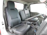 いすゞエルフクレーン3段小型（2t・3t）[写真17]