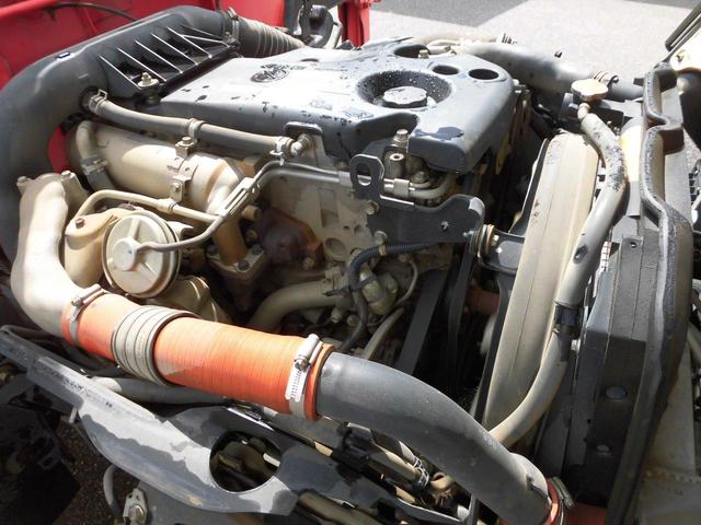 いすゞエルフクレーン3段小型（2t・3t）[写真28]