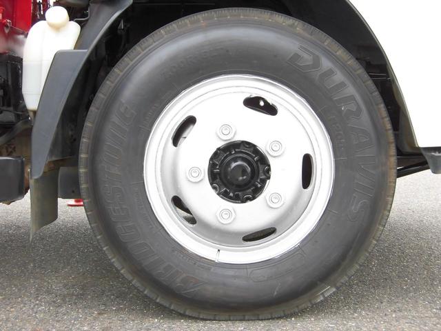 いすゞエルフクレーン3段小型（2t・3t）[写真37]