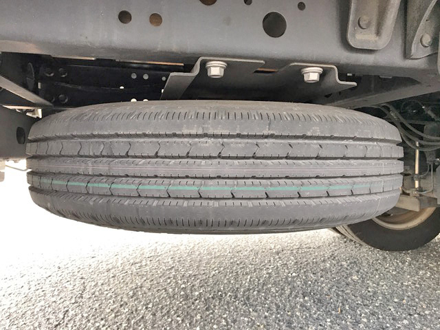 日野デュトロ平ボディ小型（2t・3t）[写真18]