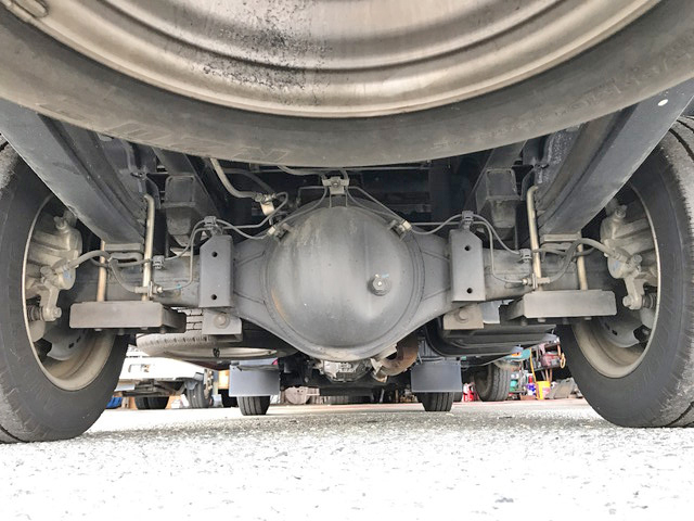 日野デュトロ平ボディ小型（2t・3t）[写真24]