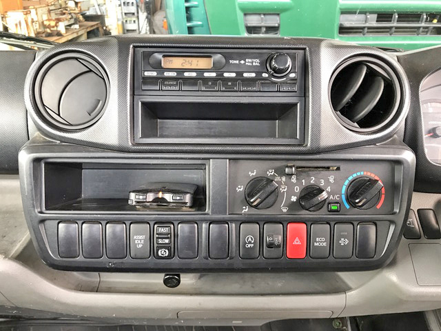 日野デュトロ平ボディ小型（2t・3t）[写真37]